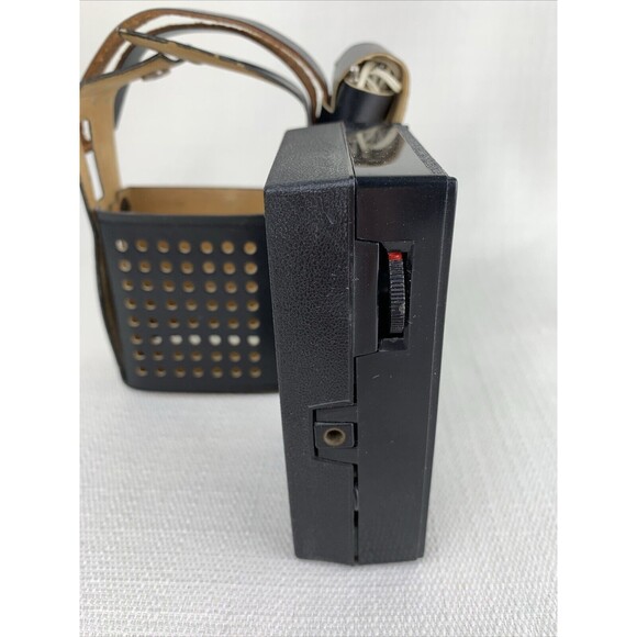 Channel Master Transistor Solid State Radio Model‎ 6457 With Case & Ear Piece UT - Picture 4 of 9